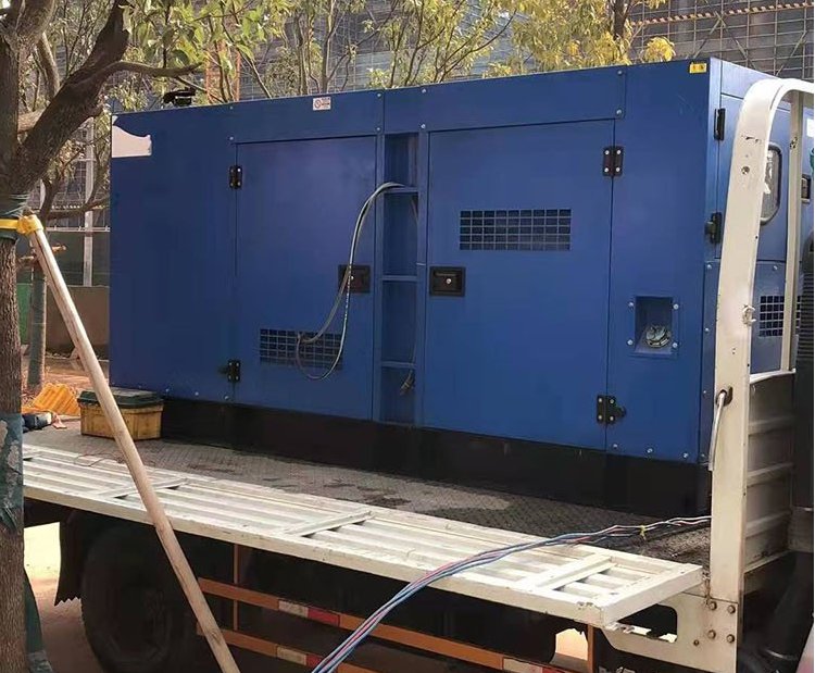 黄平柴油发电机组空气滤清器多久更换一次？